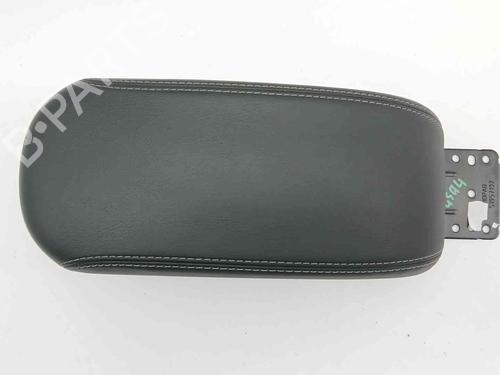 armrest-center-console-jeep-renegade-suv-bu-b1-bv-2014-40083615 main image