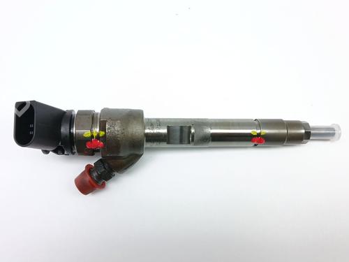 Inyector BMW X1 (F48) sDrive 18 d (150 hp) 31665554