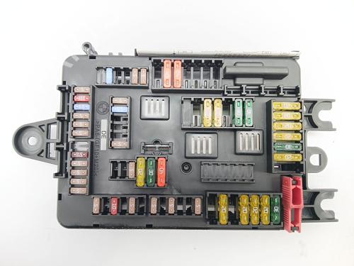 Used Fuse box BMW 3 (F30, F80) 318 d (143 hp) 22758852