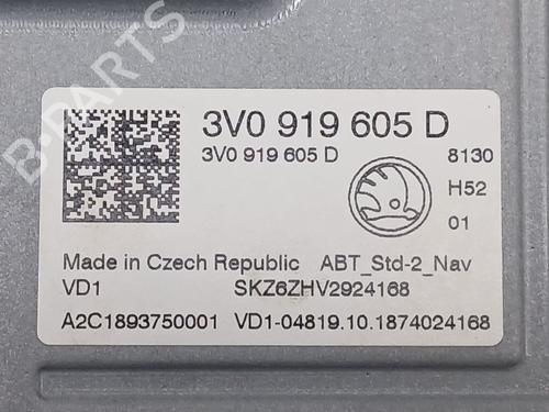 Monitor / Wyświetlacz SKODA SUPERB III (3V3) 2.0 TDI | BP29886578C48 