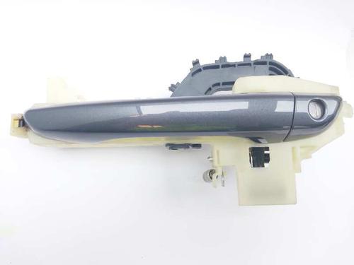 Used Front left exterior door handle HYUNDAI i30 Estate (PDE) 1.0 T-GDI (120 hp) 20682476