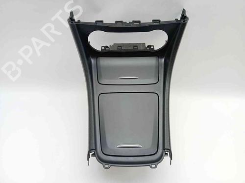 Used Glove box Glove box 37218708 37218708
