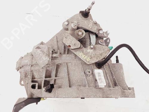 Used Gearbox RENAULT CLIO III (BR0/1, CR0/1) 1.5 dCi (BR0H, CR0H, CR1S, BR1S) (106 hp) 15061517