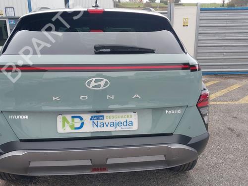 Rear center light HYUNDAI KONA SUV Van (OS, OSE, OSI) 1.6 GDi Hybrid | BP32035074I39 