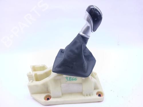 Used Gear lever Gear lever HYUNDAI i20 II (GB, IB) 1.0 T-GDI (101 hp) 28153344 28153344