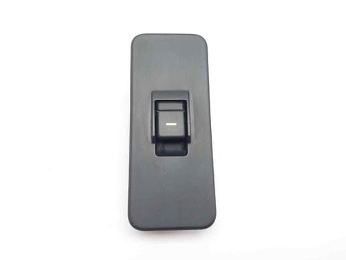Used Left rear window switch Left rear window switch LAND ROVER DISCOVERY III (L319) 2.7 TD 4x4 (190 hp) 20682714 20682714