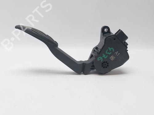 Pedal Pedal NISSAN JUKE (F15) 1.6 (94 hp) 35723750 35723750