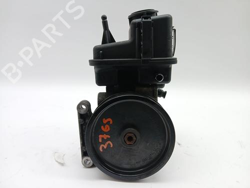 Used Steering pump Steering pump MERCEDES-BENZ C-CLASS (W204) C 220 CDI (204.008) (170 hp) 32684747 32684747