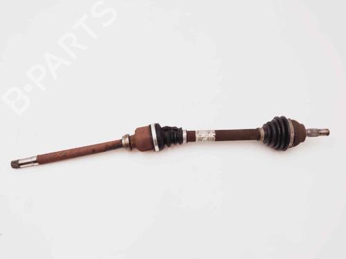Used Right front driveshaft PEUGEOT 5008 (0U_, 0E_) 1.6 HDi (112 hp) 15192937