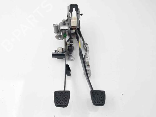 Used Break pedal Break pedal PEUGEOT 108 1.0 VTi 72 (72 hp) 13108706 13108706