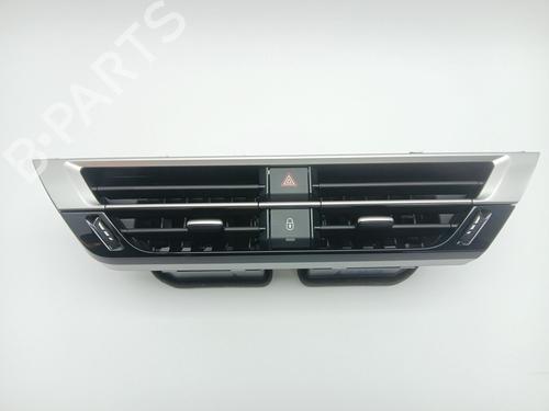 Used Air vent Air vent CITROËN C4 III (BA_, BB_, BC_) 1.2 PureTech 130 (BAHNSA, BAHNSB) (130 hp) 33241552 33241552