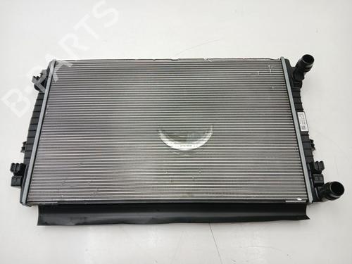 Used Water radiator Water radiator AUDI A3 Sportback (8YA, 8YF) 35 TDI (150 hp) 35803422 35803422