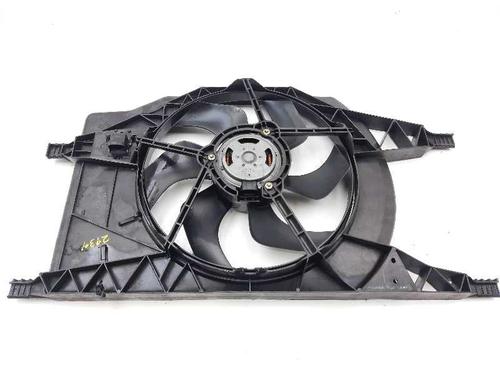 radiator-fan-renault-laguna-ii-bg01_-1831068000-1831068000-2001-2002-2003-2004-2005-2006-2007-20681487 main image