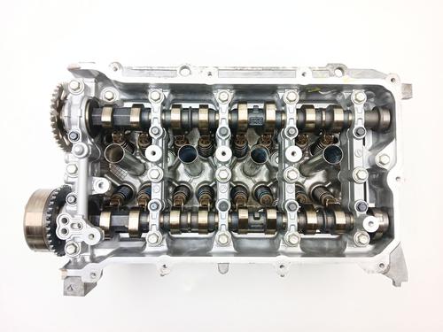 Used Cylinder head Cylinder head TOYOTA C-HR (_X1_) 1.8 Hybrid (ZYX10_, ZYX11_, ZYX10R, ZYX11R) (122 hp) 31146929 31146929