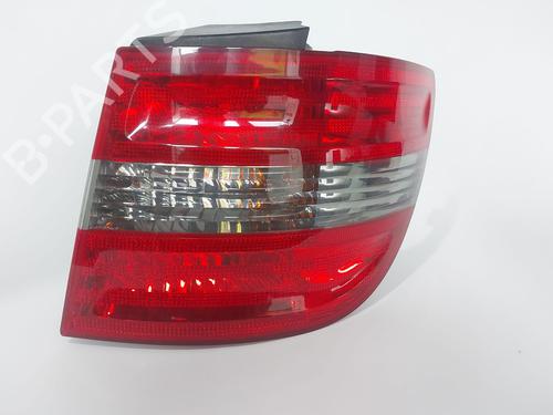 Used Right taillight Right taillight MERCEDES-BENZ B-CLASS Sports Tourer (W245) B 180 CDI (245.207) (109 hp) 32783460 32783460