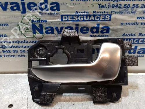 front-right-interior-door-handle-kia-carens-iv-17-crdi-2013-3213774 main image