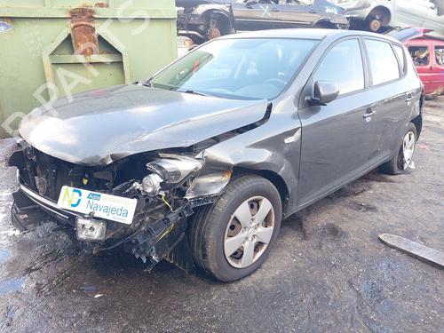 Hattehylde KIA CEE'D Hatchback (ED) 1.6 CRDi 90 | BP28153360C85  - Image 7