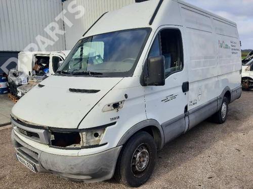 Injection rail IVECO DAILY III Van 35 S 13 V,35 C 13 V | BP20683935M98 