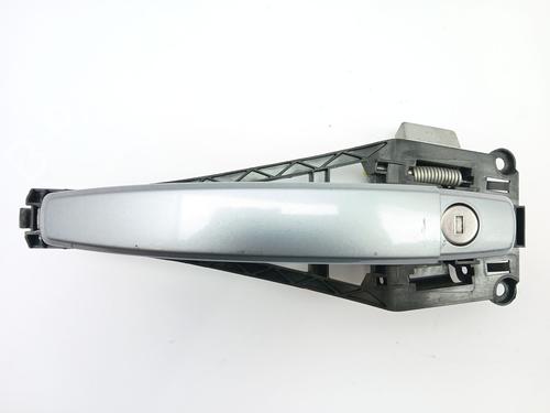 Venstre foran utvendig håndtak OPEL ASTRA H (A04) [2004-2014]  26601573