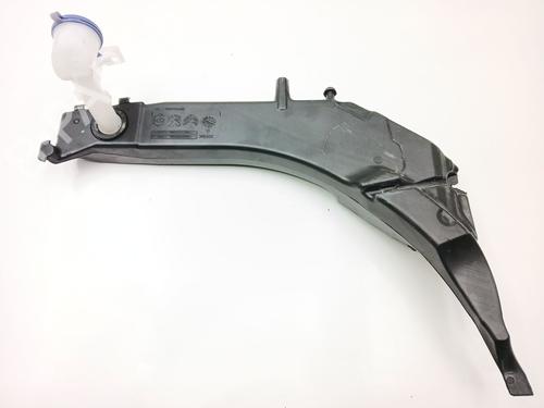 Used Windscreen washer tank PEUGEOT 308 II (LB_, LP_, LW_, LH_, L3_) 1.2 THP 130 (131 hp) 29641078