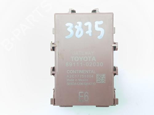 Used Electronic module Electronic module TOYOTA COROLLA Hatchback (_E21_, _EA1_, _EH1_) 1.8 Hybrid (ZWE211) (98 hp) 25119765 25119765
