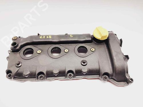 Used Valve cover Valve cover CHEVROLET CAPTIVA (C100, C140) 3.2 4WD (230 hp) 15554868 15554868