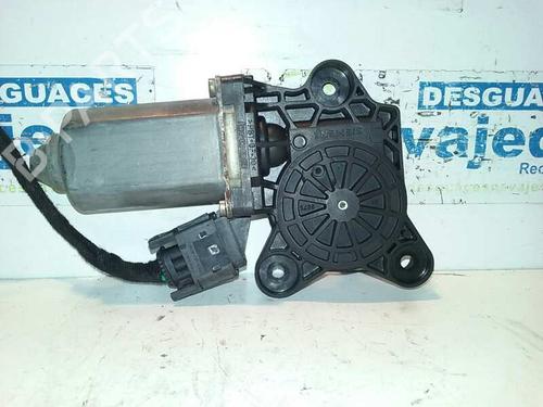 Used Left front window motor Left front window motor MERCEDES-BENZ C-CLASS (W203) [2000-2007] 2971035 2971035