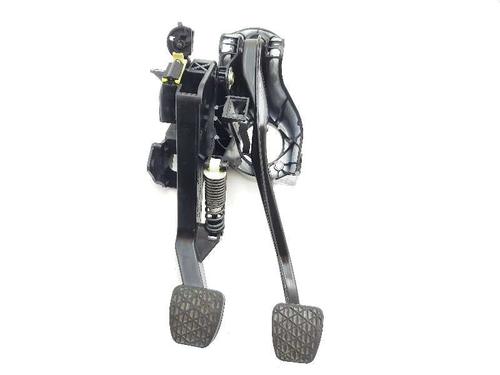 Used Break pedal Break pedal MERCEDES-BENZ C-CLASS (W204) C 200 CDI (204.001) (136 hp) 9420747 9420747