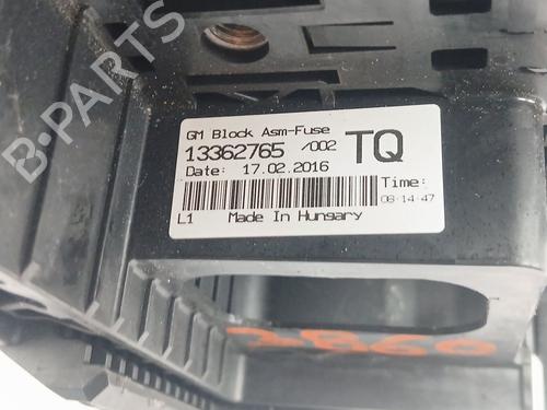 Fuse box OPEL MERIVA B MPV (S10) 1.4 (75) | BP29204933E1 