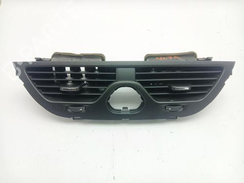 Used Air vent Air vent OPEL CORSA E (X15) 1.3 CDTI (08, 68) (75 hp) 29592453 29592453