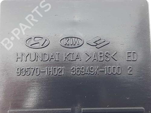 Left front window switch KIA CEE'D Hatchback (ED) | BP20686994I27 - Image 3