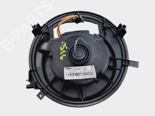 Used Heater blower motor Heater blower motor SEAT LEON Sportstourer (KL8, KLD) 1.5 eTSI (150 hp) 16452910 16452910