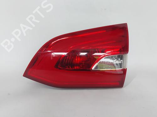 Used Right tailgate light Right tailgate light PEUGEOT 308 SW II (LC_, LJ_, LR_, LX_, L4_) 1.2 THP 110 (110 hp) 32997876 32997876