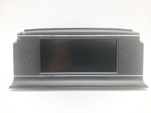 display-monitor-mercedes-benz-c-class-w204-2007-2008-2009-2010-2011-2012-2013-2014-2015-32271539 main image