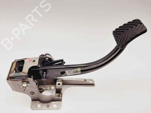 Used Clutch pedal HYUNDAI i20 II (GB, IB) [2014-2021]  20683832