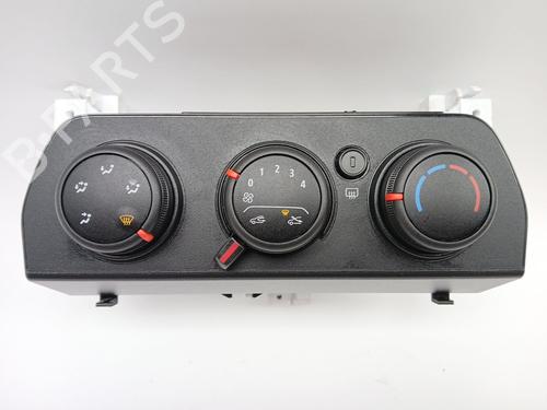 AC-Styringsenhed/Manøvreenhed DACIA SANDERO III 1.0 SCe 65 (67 hp) 30109129