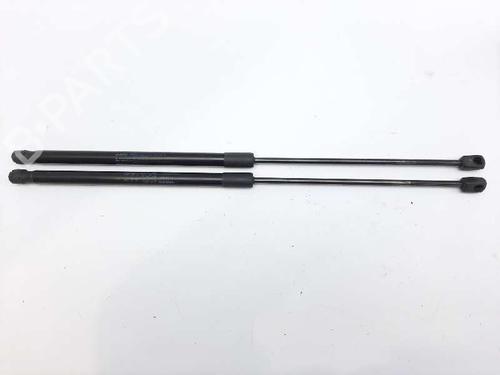 other-volvo-v40-hatchback-525-d2-31395607-2012-2013-2014-2015-2016-2017-2018-2019-20681099 main image