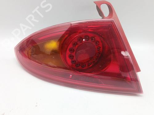 Feu arrière gauche SEAT LEON (1P1) 1.9 TDI (105 hp) 31853146