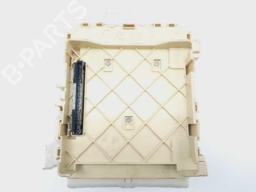 Fuse box TOYOTA AURIS (_E18_)  | BP18919641E1