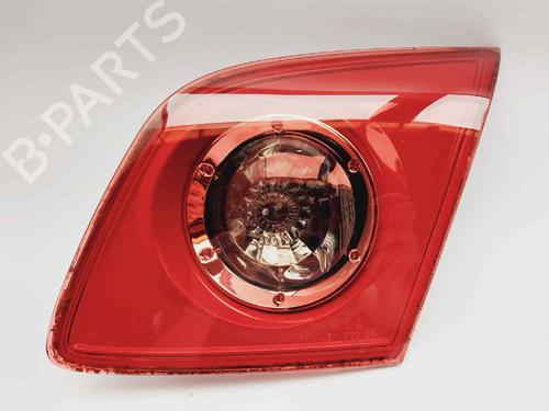 Feu de coffre droit MAZDA 3 (BK) 1.6 DI Turbo (109 hp) 20683924
