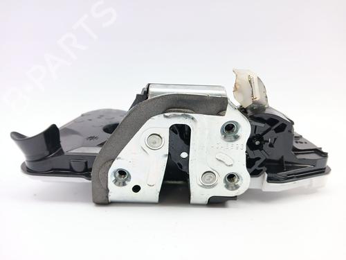 front-right-lock-toyota-rav-4-v-_a5_-_h5_-2018-29042729 main image