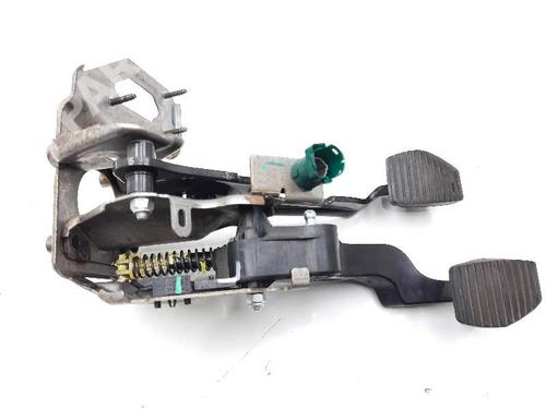 Clutch pedal PEUGEOT 208 I (CA_, CC_) 1.4 HDi | BP11692020I13 