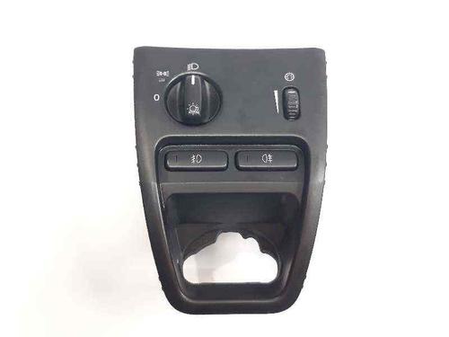 Used Headlight switch VOLVO XC90 I (275) D5 AWD (185 hp) 8930002
