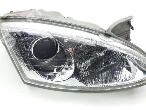 Used Right headlight HYUNDAI COUPE I (RD) [1996-2004]  9261284