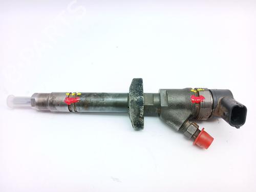 Used Injector NISSAN INTERSTAR Van (X70) dCi 120 (120 hp) 31026252