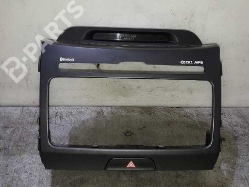 Used Warning switch KIA SPORTAGE III (SL) 1.6 GDI (135 hp) 4696306