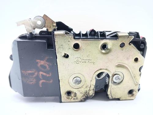 Used Front right lock PEUGEOT 307 (3A/C) 2.0 HDi 90 (90 hp) 29886174