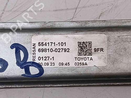 Front right window mechanism TOYOTA COROLLA Saloon (_E21_) 1.8 VVTi Hybrid (ZWE211, MZEA12) | BP37605780C23 - Image 3