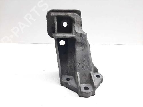 Used Engine mount Engine mount LAND ROVER RANGE ROVER SPORT I (L320) 2.7 D 4x4 (190 hp) 9261271 9261271