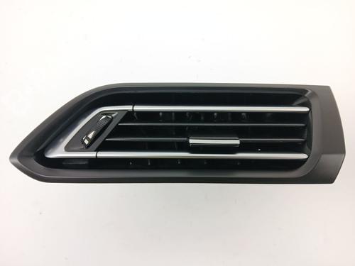 Used Air vent PEUGEOT 308 II (LB_, LP_, LW_, LH_, L3_) 1.2 THP 130 (131 hp) 29886408